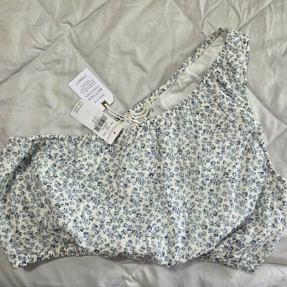 NWT AMERICAN EAGLE OUTFITTERS DITSY FLORAL 1 SHOULDER CROP TOP SIZE M - Picture 3 of 11